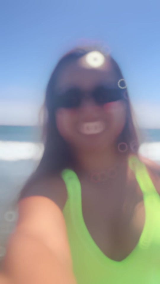 Post 10 by Reyna González on TikTok (video)
