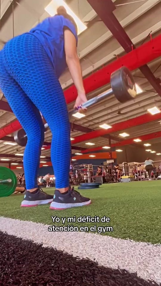 Post 2 by Reyna González on TikTok (video)