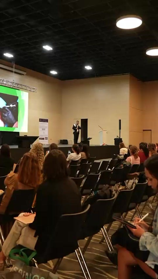 Post 6 by Dr Mario Salazar on TikTok (video)