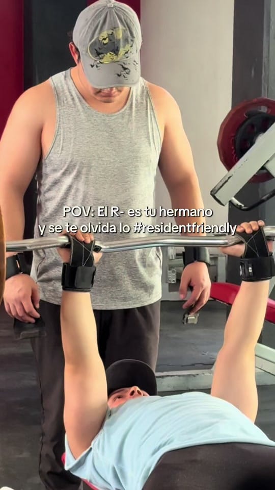 Post 7 by renerosalesmaxilofacial on TikTok (video)