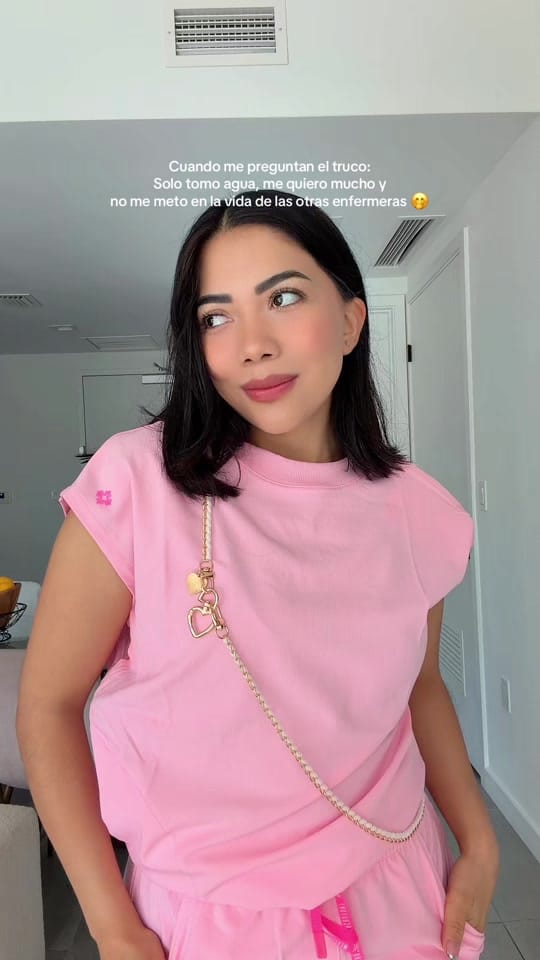 Post 1 by Saritalego on TikTok (video)