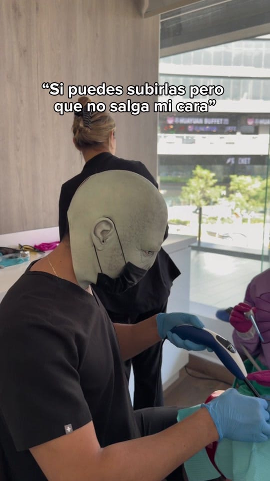Post 6 by Dr. Roberto Alvidrez on TikTok (video)