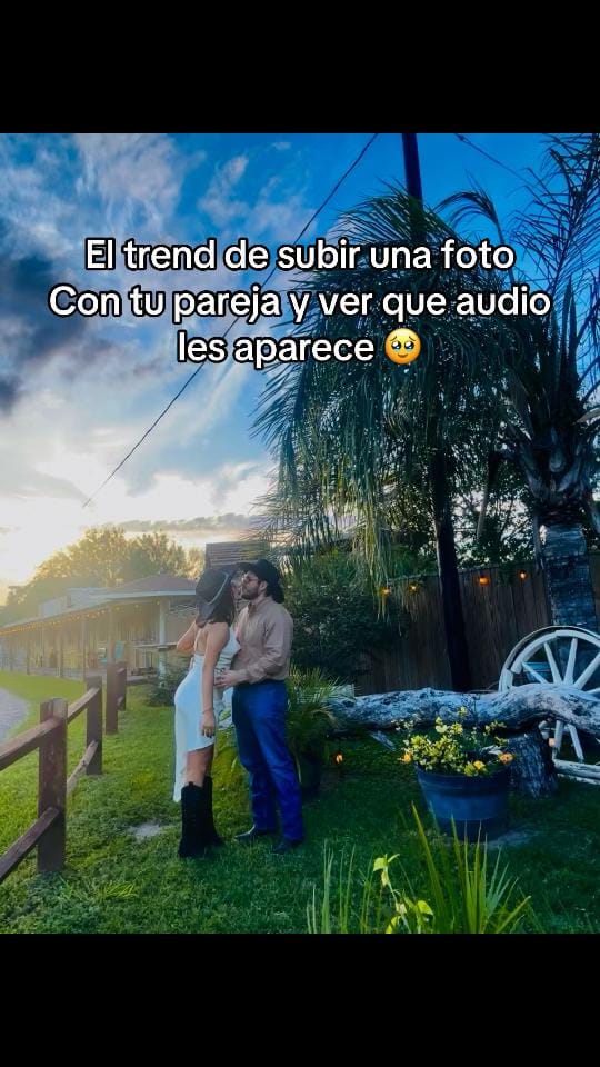 Post 2 by LizethCB on TikTok (video)