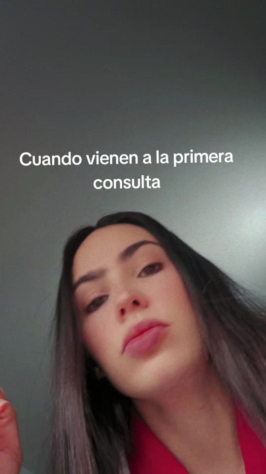 Post 2 by Emily Romero on TikTok (video)