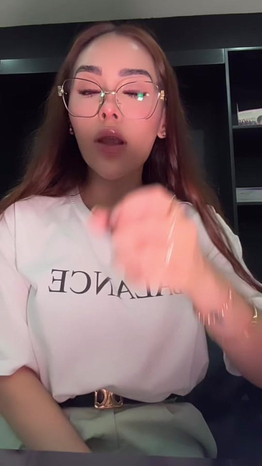 Post 9 by Dra Danie 💉 👄 on TikTok (video)