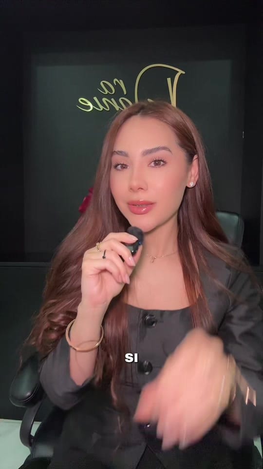 Post 7 by Dra Danie 💉 👄 on TikTok (video)