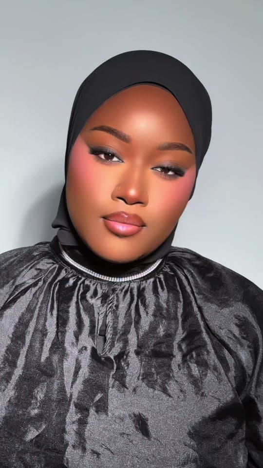 Post 1 by SK MAKEUP 💕 on TikTok (video)