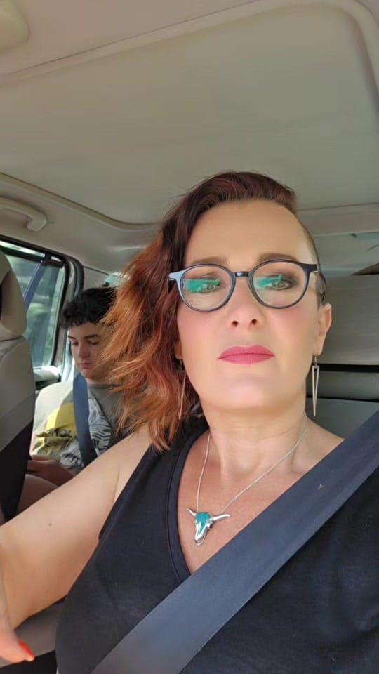 Post 1 by Dona Artiste Peintre on TikTok (video)