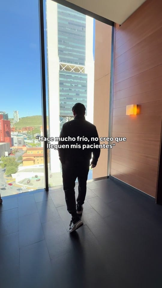 Post 9 by Dr. Enrique Villanueva on TikTok (video)