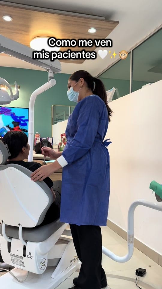 Post 7 by Dra.IngridCastillodentista on TikTok (video)