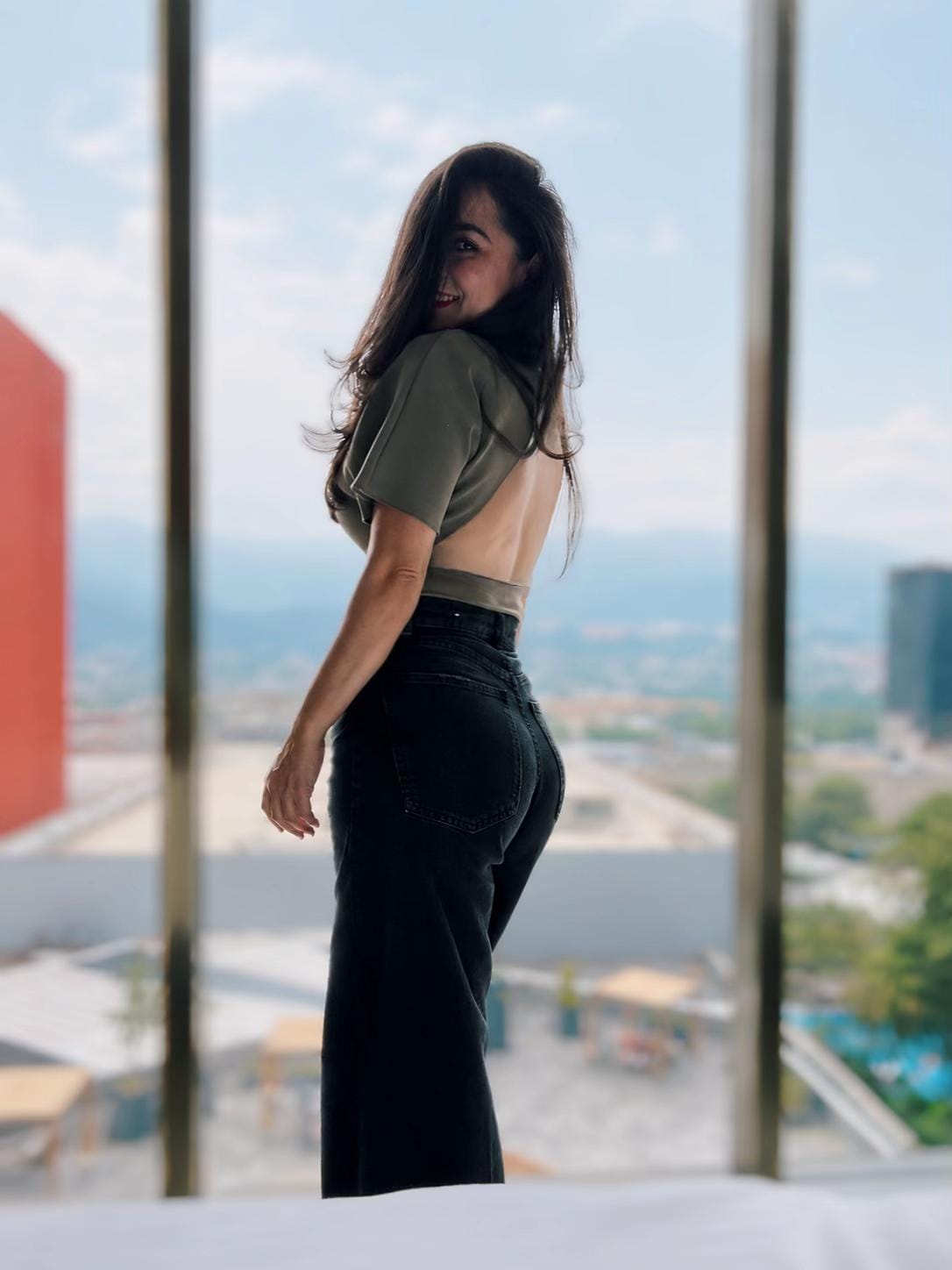 Post 6 by Drarociolr user33091 on TikTok (video)