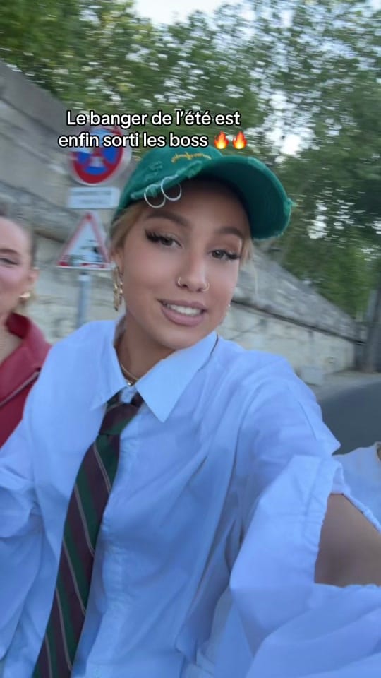 Post 7 by LILOU on TikTok (video)