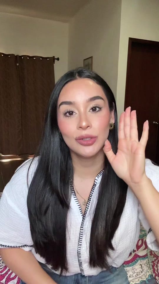 Post 3 by Fernanda Mejía on TikTok (video)