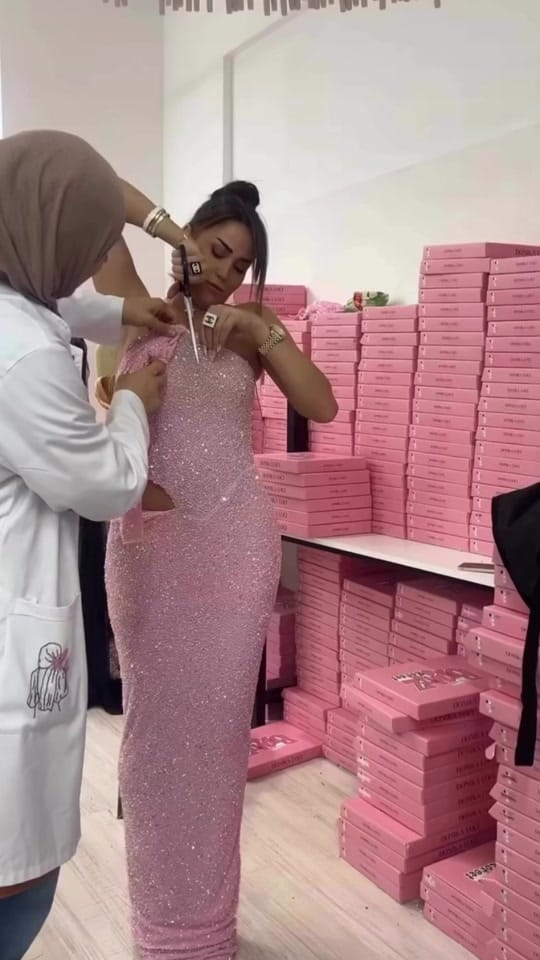 Post 9 by -DREAMDRESS- on TikTok (video)