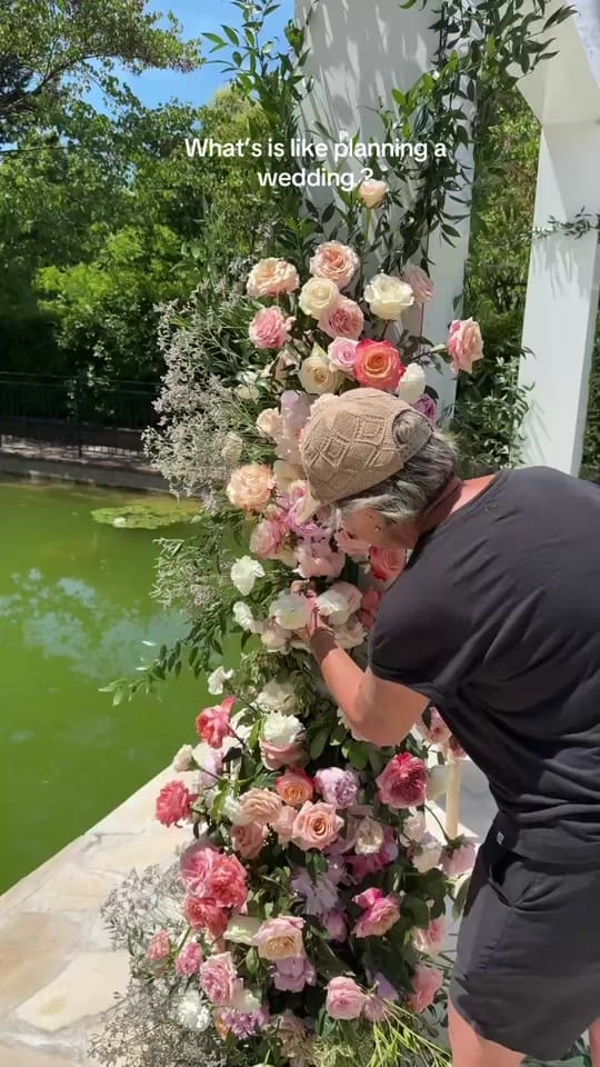 Post 6 by Yael Events on TikTok (video)