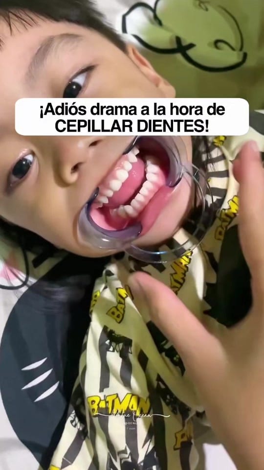 Post 8 by Dr. Romualdo Hostos on TikTok (video)