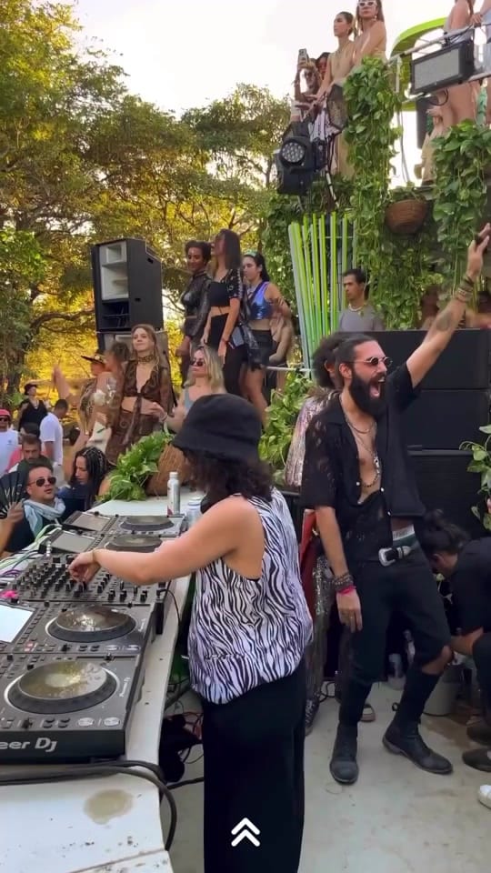 Post 6 by Secret Events on TikTok (video)