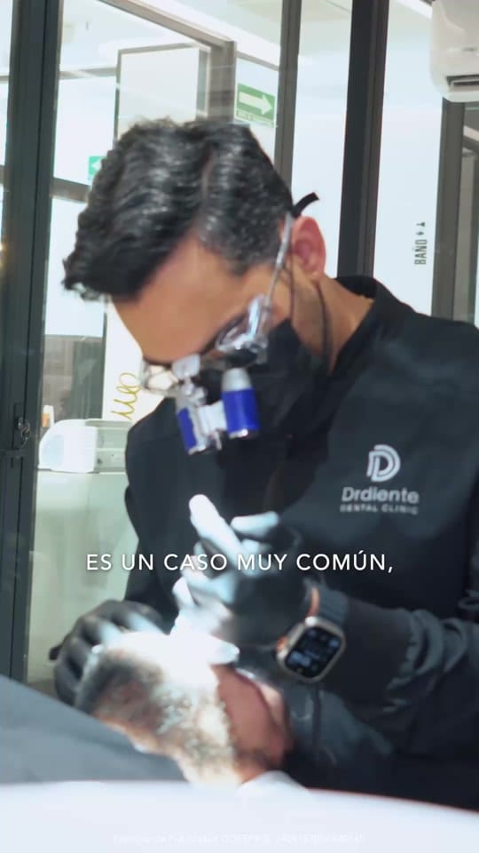Post 3 by Dentista CDMX Clínica Drdiente on TikTok (video)