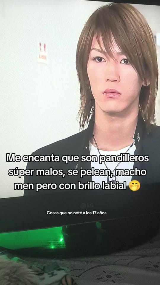 Post 5 by Eli Razú ✨ on TikTok (video)
