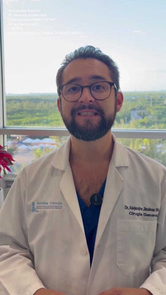 Post 2 by Dr. Alejandro Jiménez Cirujano on TikTok (video)