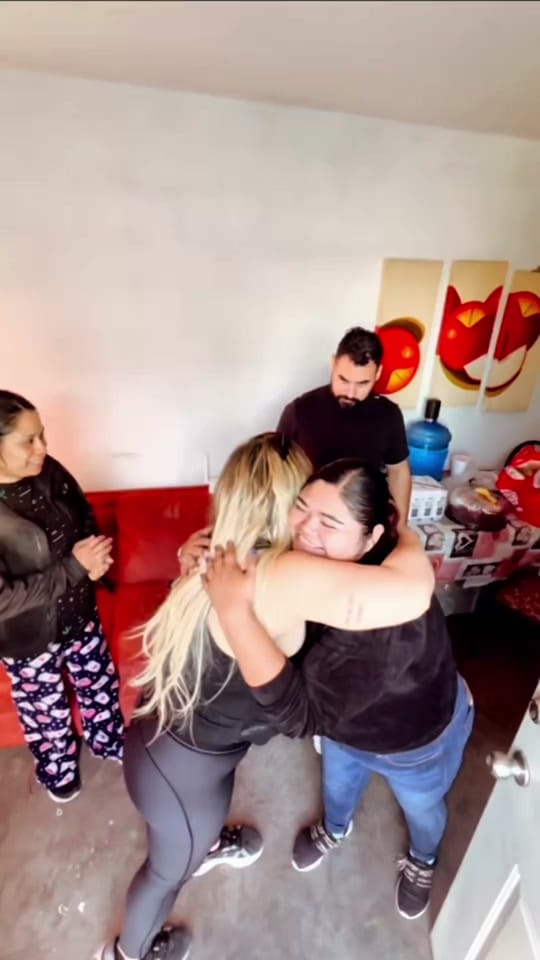 Post 5 by Claudia Cedillo on TikTok (video)