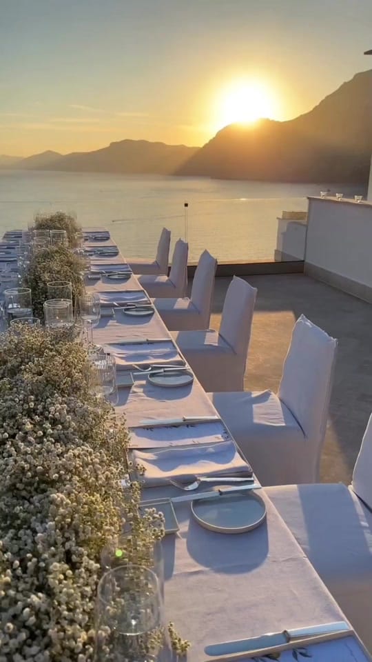 Post 7 by Top resto Réunion on TikTok (video)