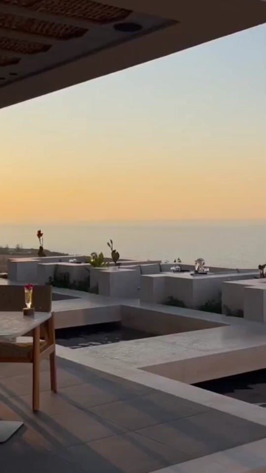 Post 8 by Top resto Réunion on TikTok (video)