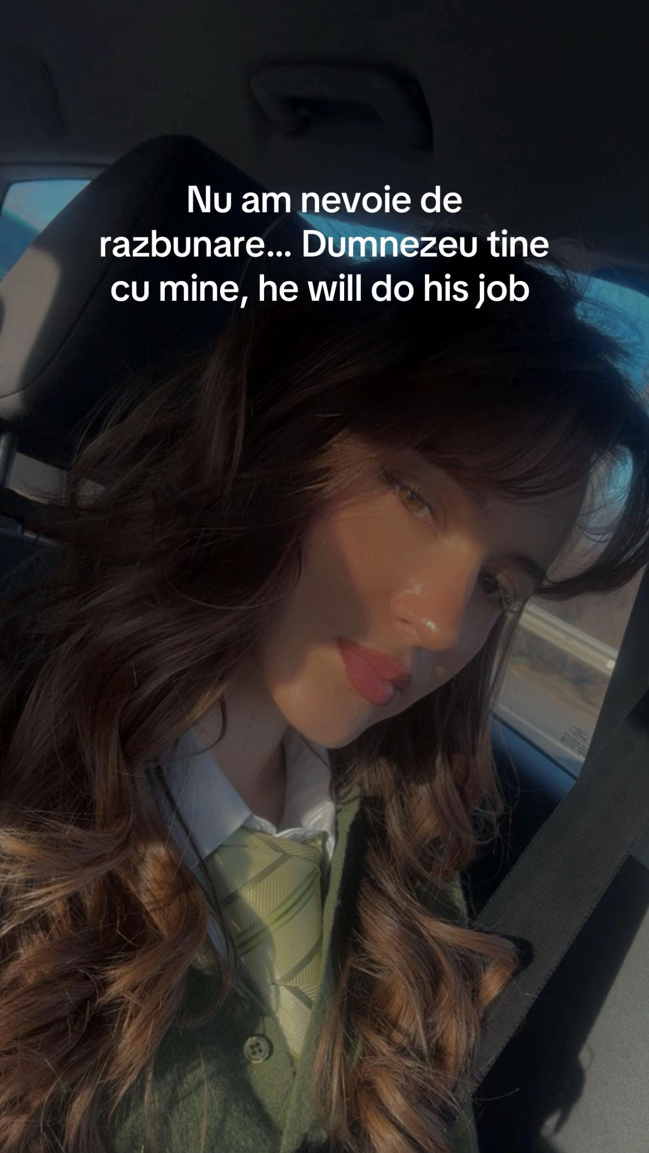 Post 6 by 𝐿𝑒𝑜𝓃𝒶 on TikTok (video)