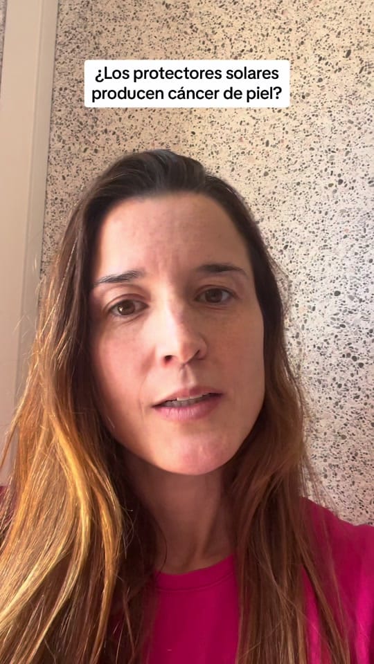 Post 6 by Dra Rosa Perello. Dermatóloga on TikTok (video)