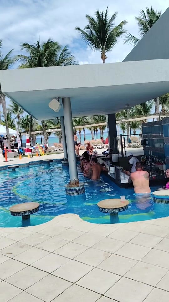 Post 8 by Dj Play y shows en Monterrey on TikTok (video)