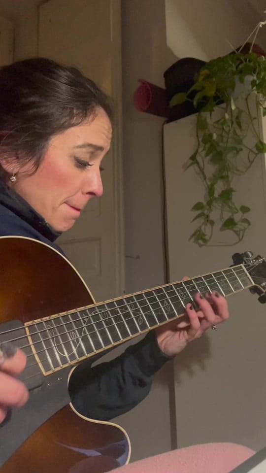 Post 10 by Eleonora Strino - official on TikTok (video)