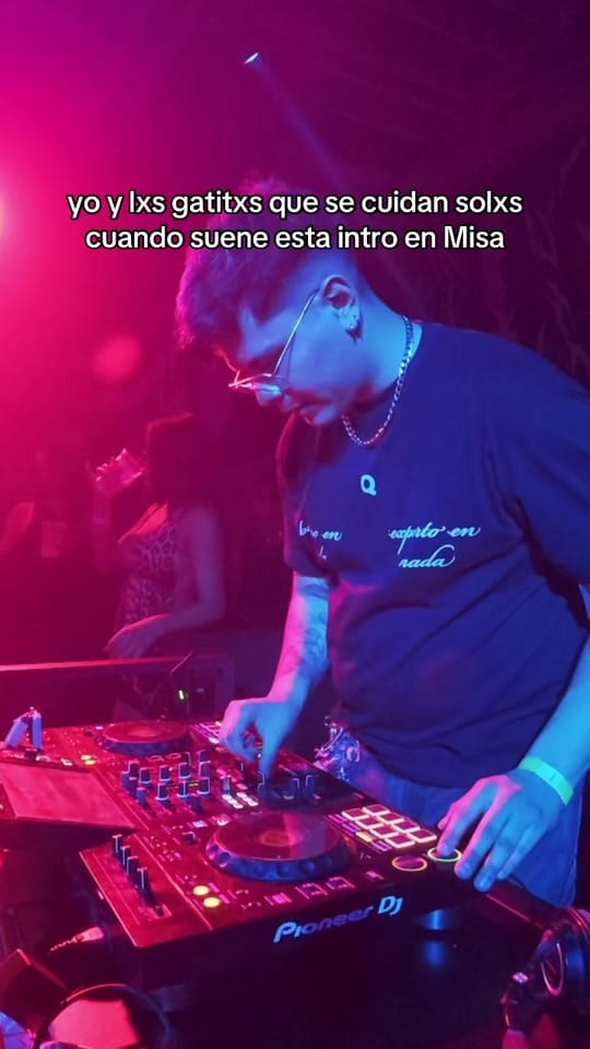 Post 3 by AleWesai on TikTok (video)