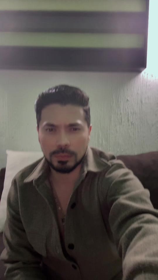 Post 8 by Andy Rave on TikTok (video)