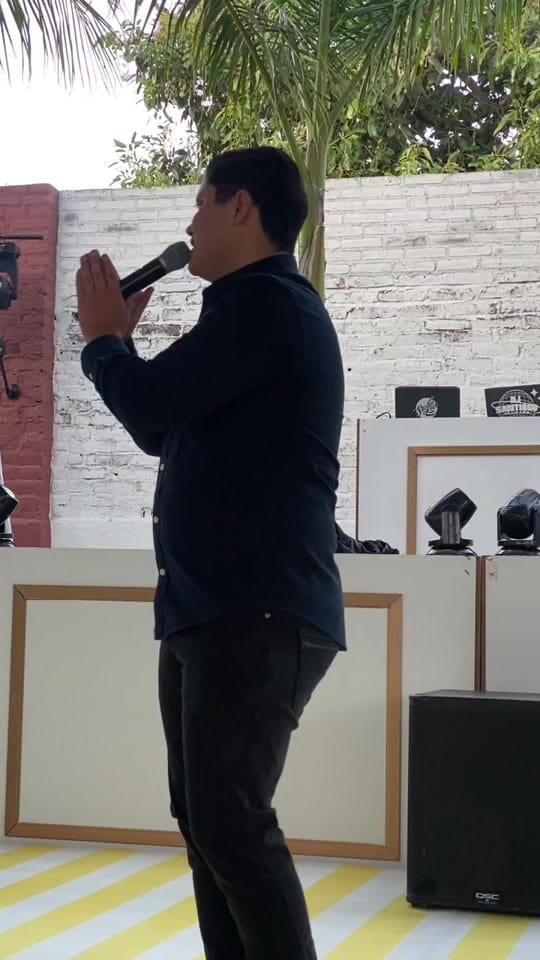 Post 9 by Max Cervantes on TikTok (video)