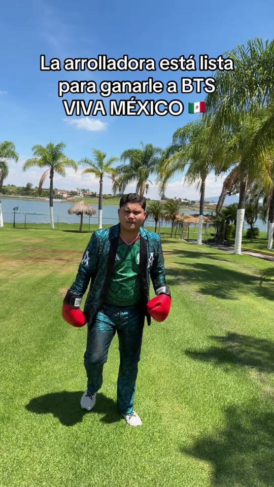 Post 2 by Max Cervantes on TikTok (video)