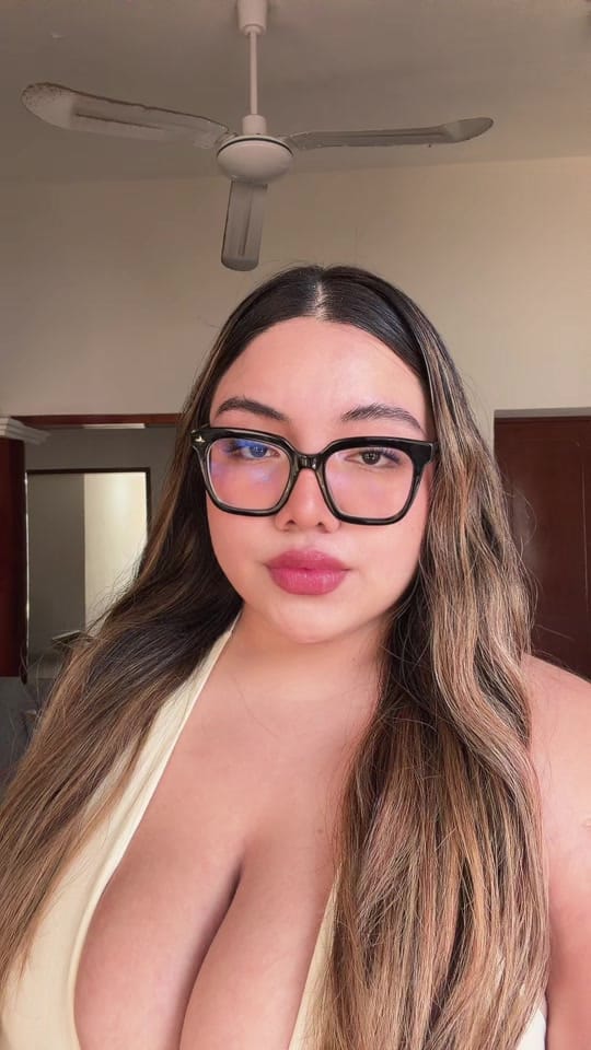 Post 8 by maaarescalante_ on TikTok (video)