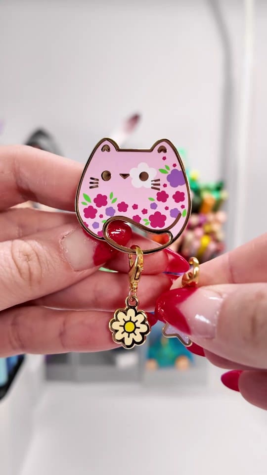 Post 8 by Sparkles in the Wild on TikTok (video)