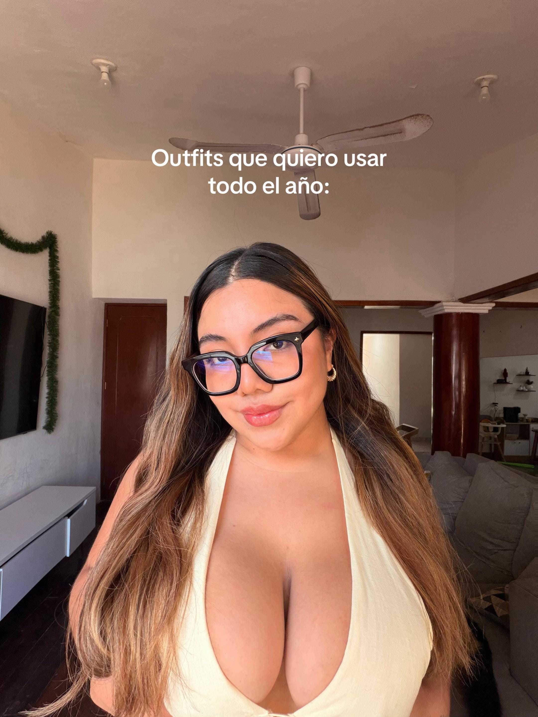 Post 7 by maaarescalante_ on TikTok (video)
