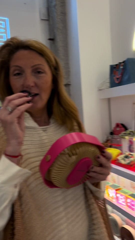 Post 8 by ✨Blush Concept Store✨ on TikTok (video)