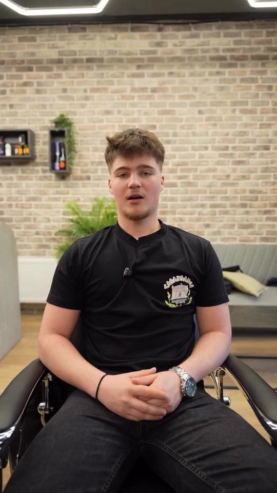 Post 2 by Vataman Barbershop Botanica💈 on TikTok (video)