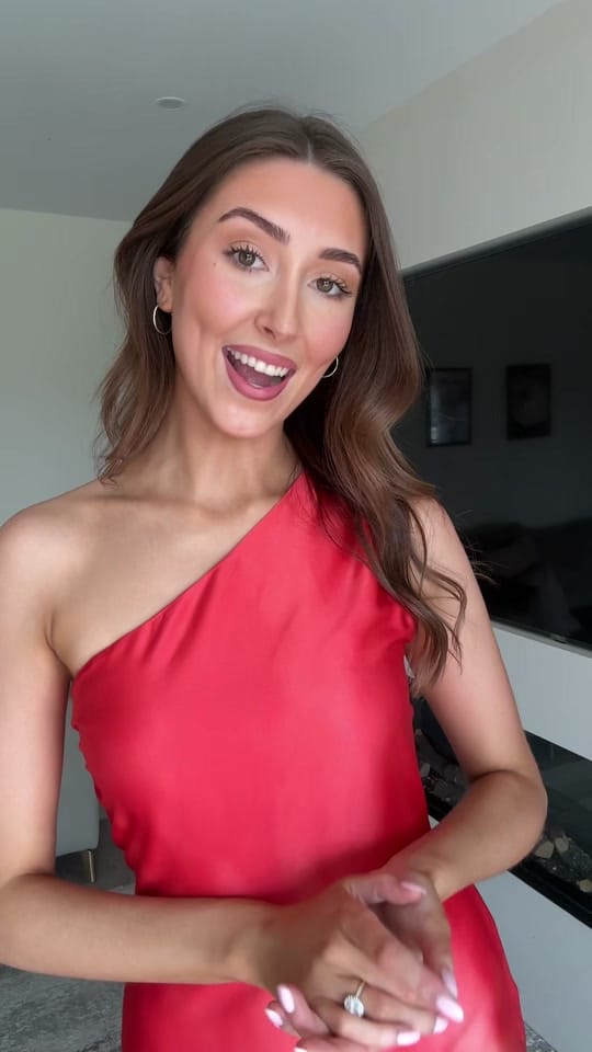 Post 8 by axparis on TikTok (video)