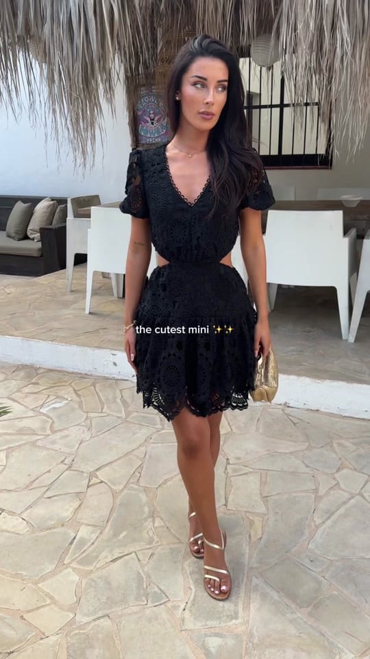 Post 2 by axparis on TikTok (video)