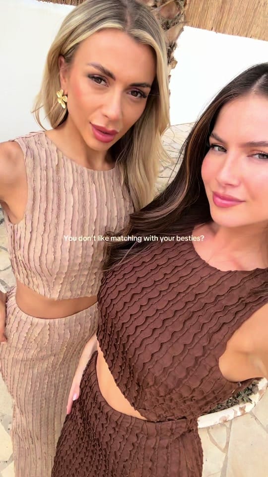 Post 10 by axparis on TikTok (video)