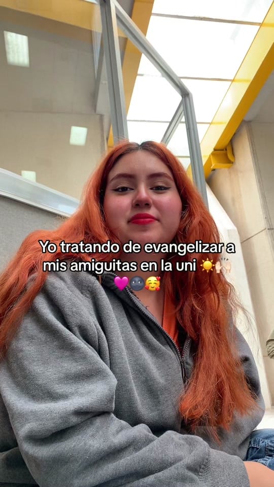 Post 8 by Daniela Ruval 🐒 on TikTok (video)