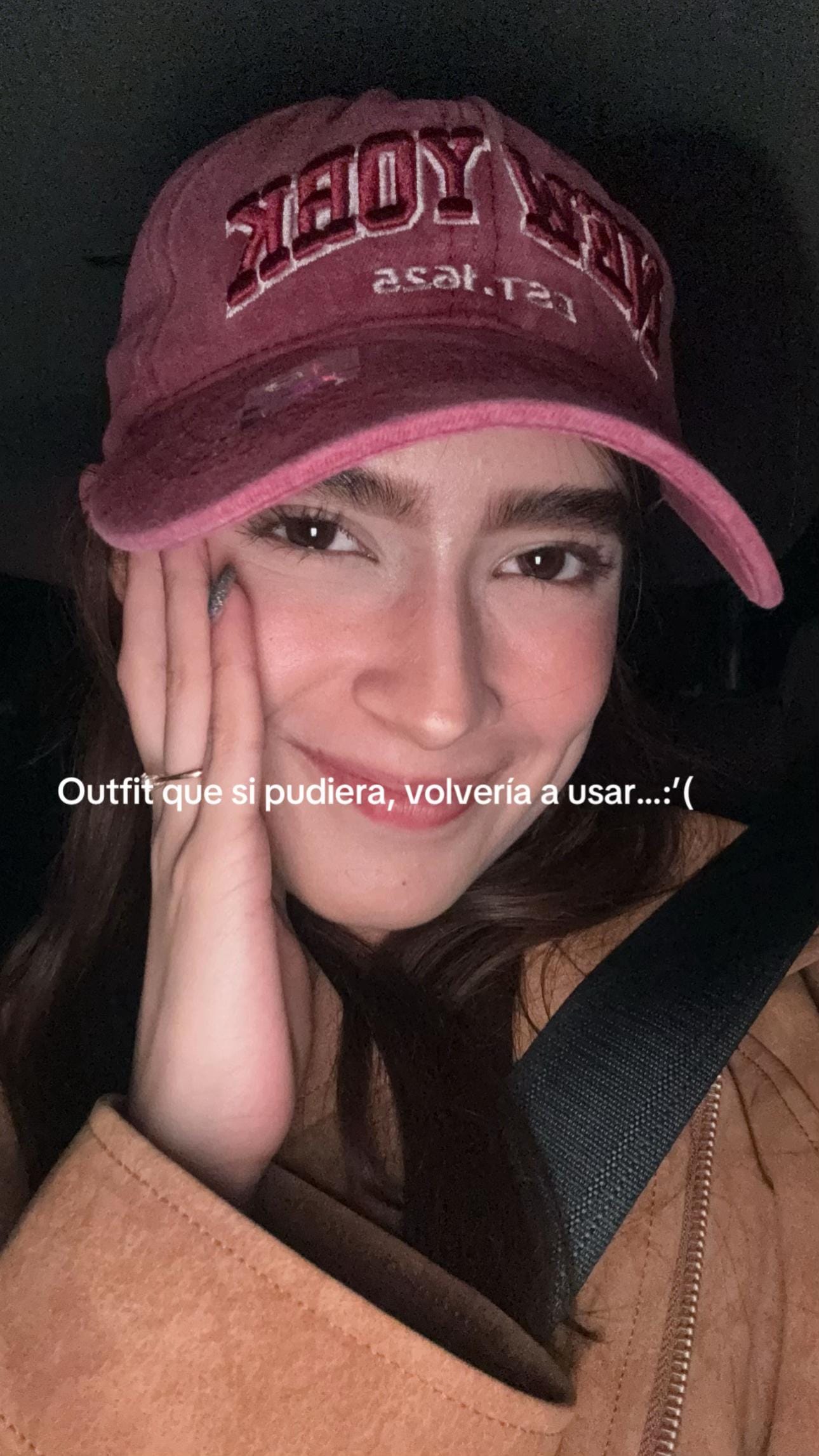 Post 4 by Daniela Ruval 🐒 on TikTok (video)