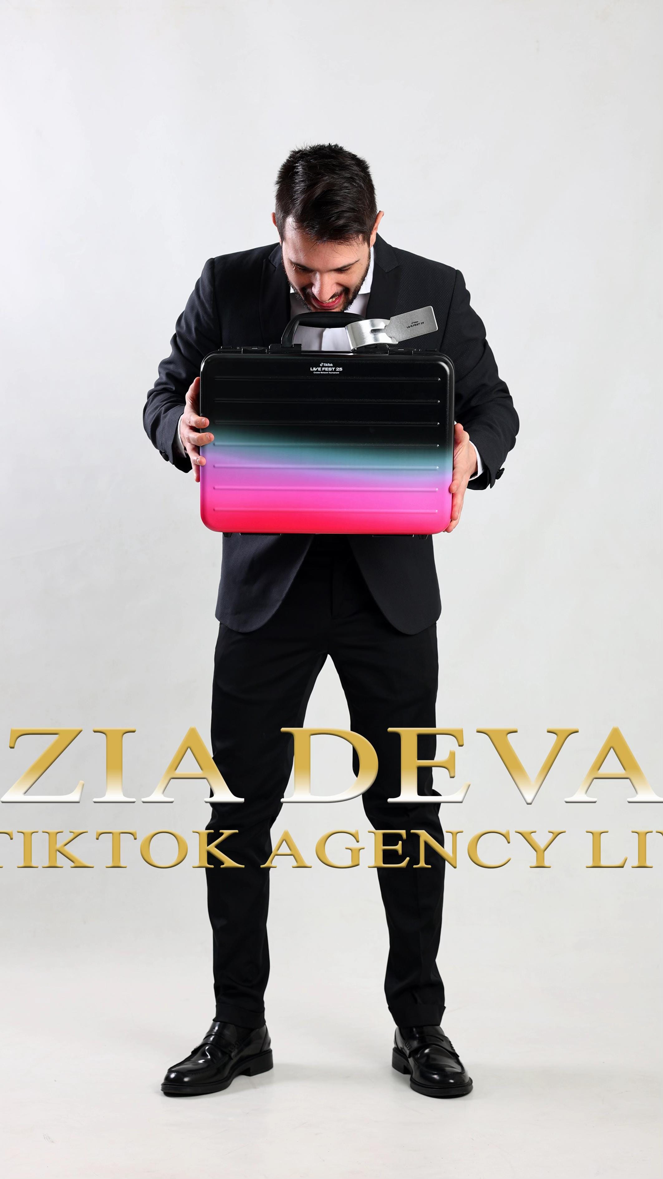 Post 9 by Alessio Mattarese on TikTok (video)