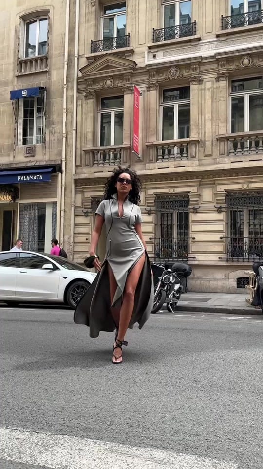 Post 2 by OCTAVE999 on TikTok (video)