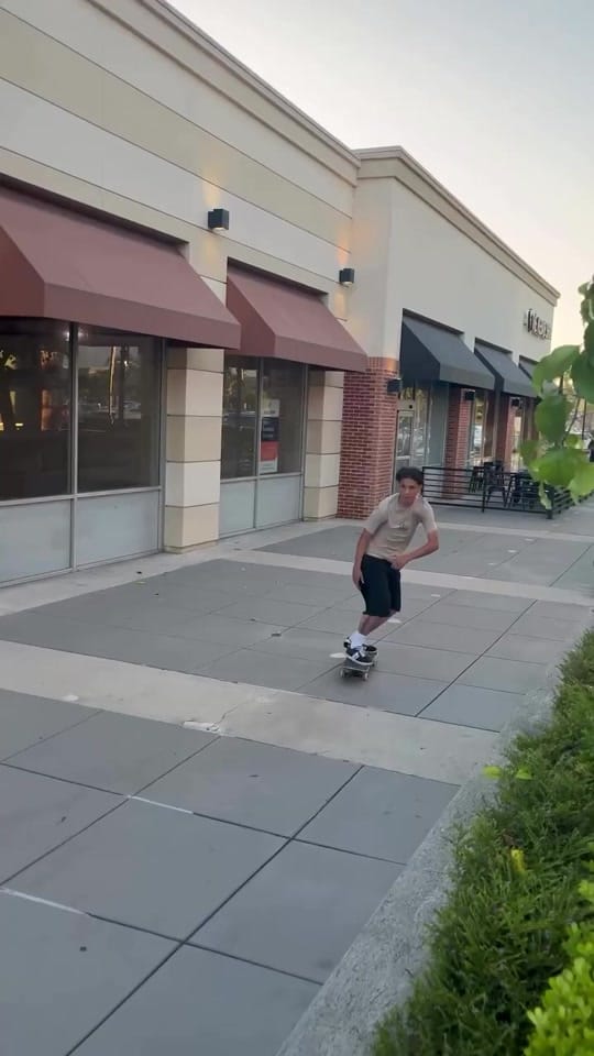 Post 3 by SLS on TikTok (video)