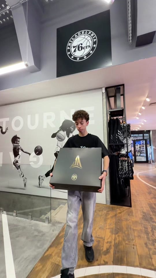 Post 10 by basket4ballers on TikTok (video)