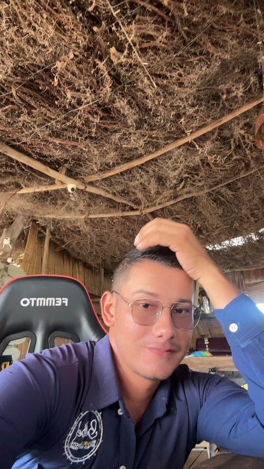Post 10 by Felipe Tovar on TikTok (video)